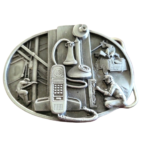 Vintage 1988 Siskiyou Co pewter belt buckle telephone lineman - Picture 1 of 4